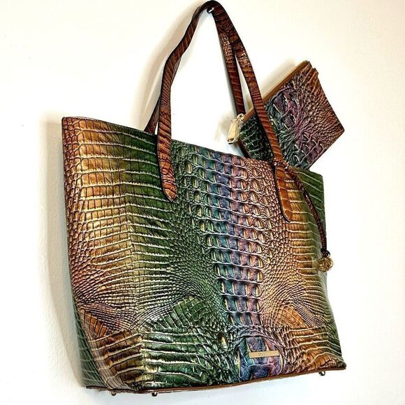 NWT Brahmin Croc Embossed Leather Brown Green Pouch And Tote Bag - Picture 2 of 9